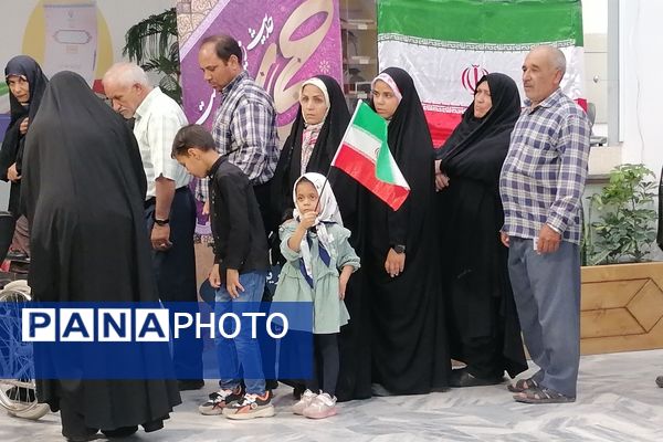 حضور حماسی مردم غیور بیرجندی در انتخابات 