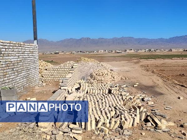 فدافن در مسیر آبادانی