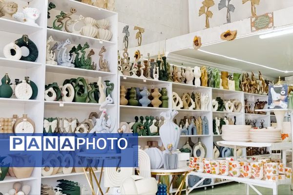 لالجین، نگین درخشان سفال ایران