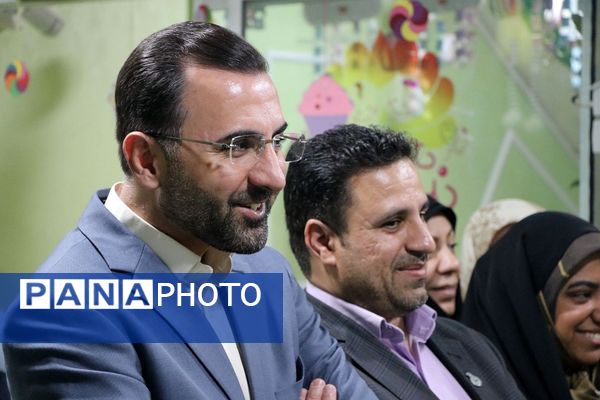 بازدید معاون نظارت و ارزیابی سازمان ملی تعلیم و تربیت کودک از کودکستان ملورین ناحیه دو شهرری 