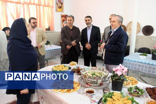 جشن پرشور چهل و ششمین سالگرد انقلاب در کانون روح‌الله منطقه ۵ تهران