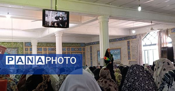 حضور نوجوانان علم و دانش مدرسه حضرت زینب(س) در نماز جمعه شهرستان اسدآباد 