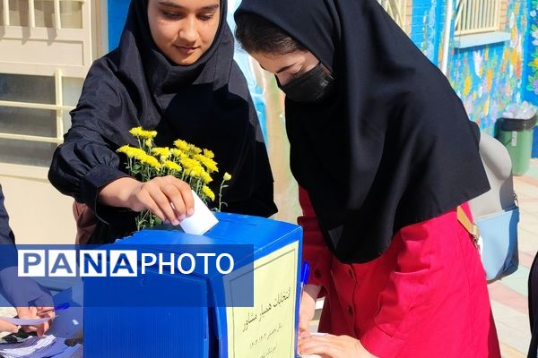 انتخابات همیار مشاور دبیرستان جنت شهرستان سملقان