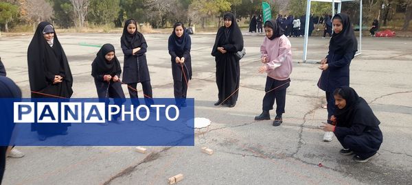 برگزاری دومین روز از اردوی تمشک در اردوگاه فاطمه الزهرا ماهدشت