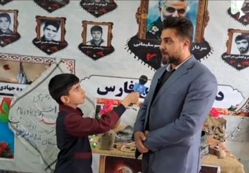 برپایی نمایشگاه «ایران مقتدر» به مناسبت سالروز گرامیداشت حماسه ۹دی در شهرستان صحنه