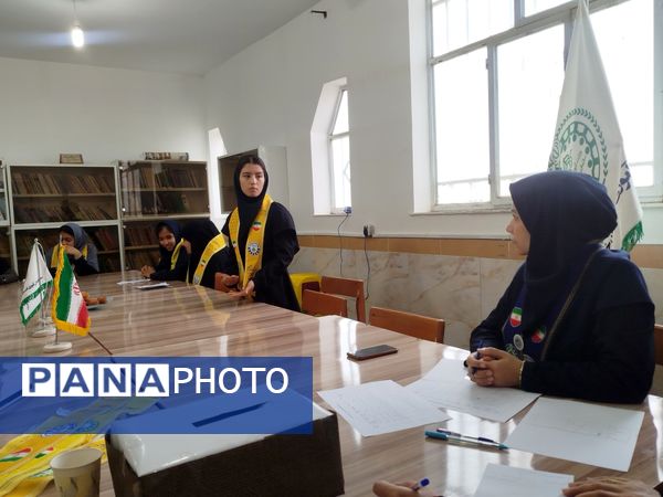 انتخابات شورای دانش‌آموزی در شهرستان فاروج 