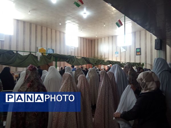 نماز جماعت؛ پیوند عاشقان خدا در اعتکاف مسجد جامع سلطان‌آباد رخ 