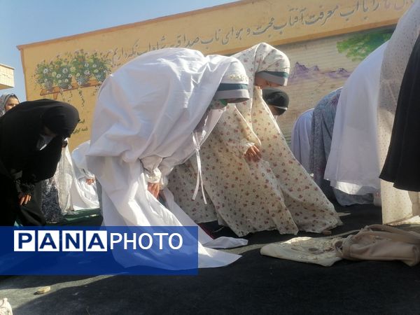 نماز باران در آموزشگاه زهرا عبداللهیان ارغا خلیل آباد 