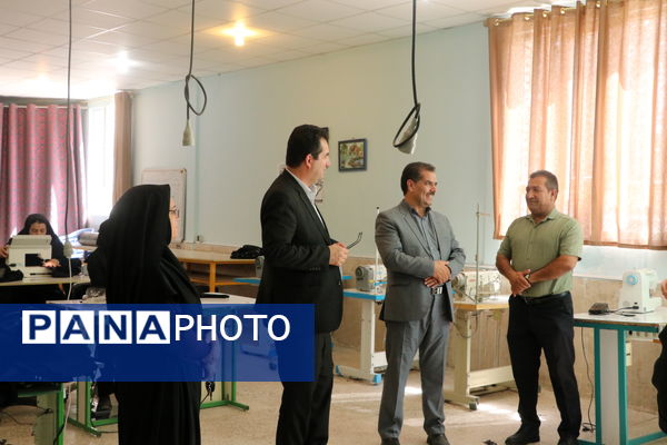 بازدید از کارگاه طراحی دوخت هنرستان ثمین