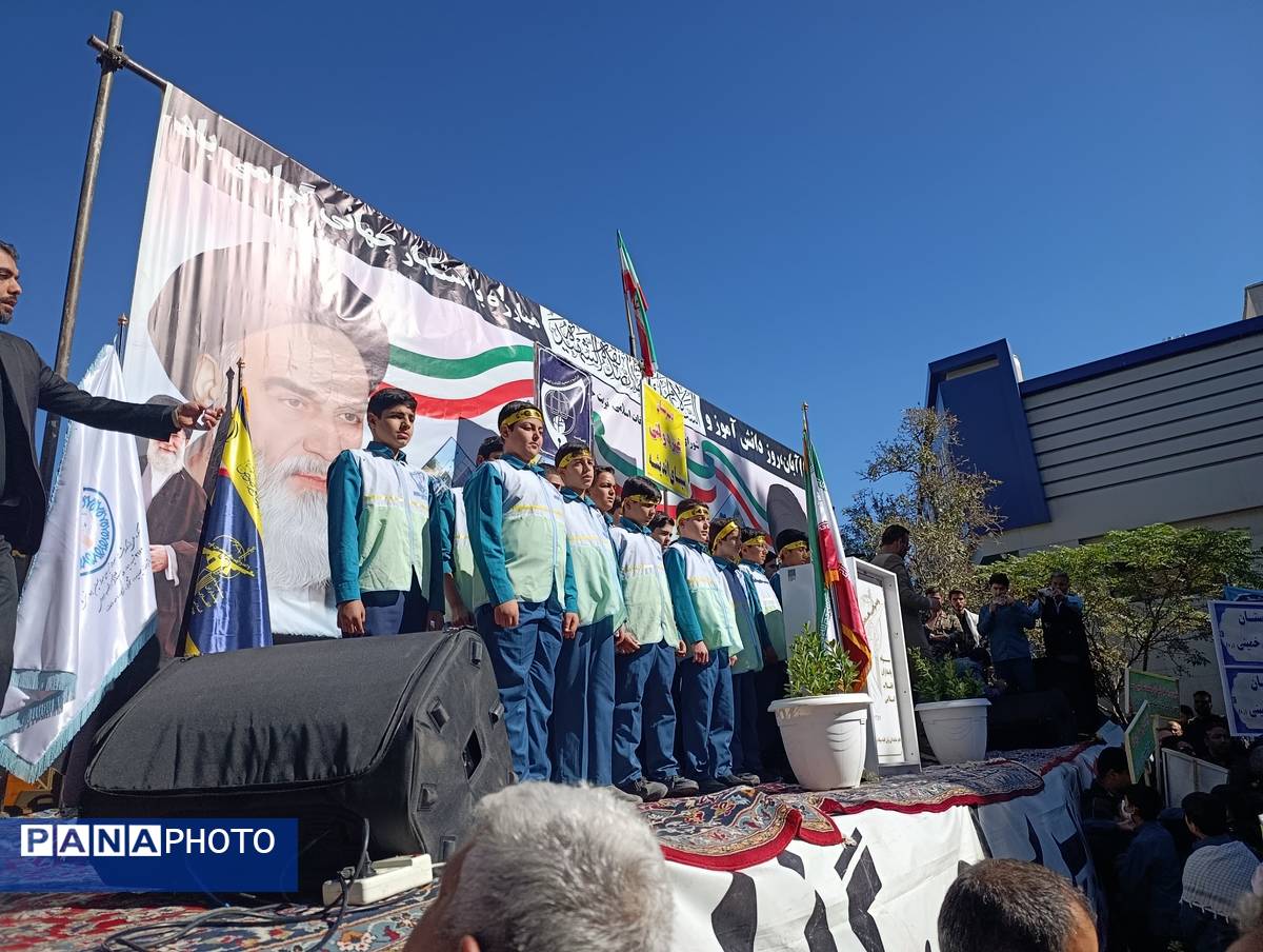 فریاد استقلال و آزادی در طنین ۱۳ آبان در تربت حیدریه