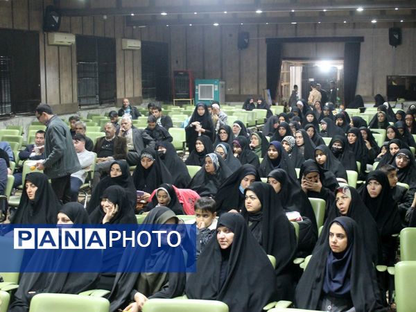 همایش بزرگ میراث‌داران در ناحیه ۵ مشهد مقدس