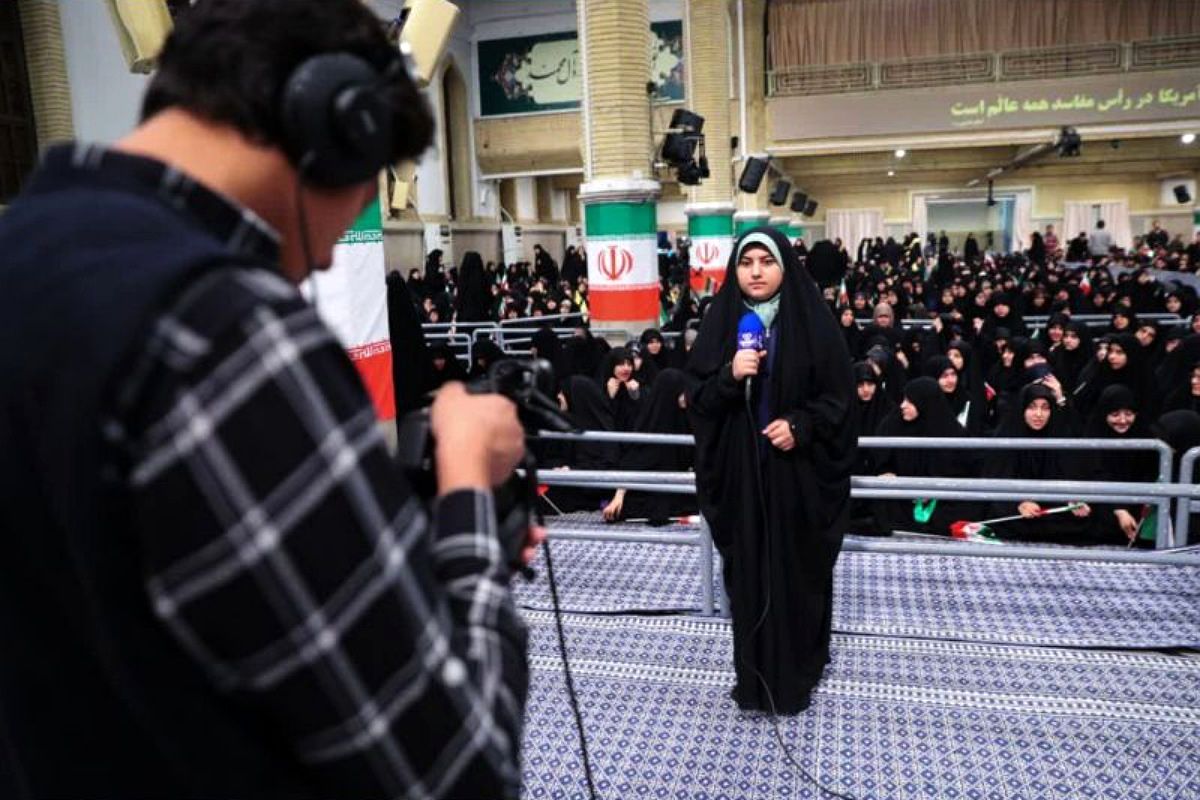 رسالت خبرنگاری که در حریم عشق معنا شد