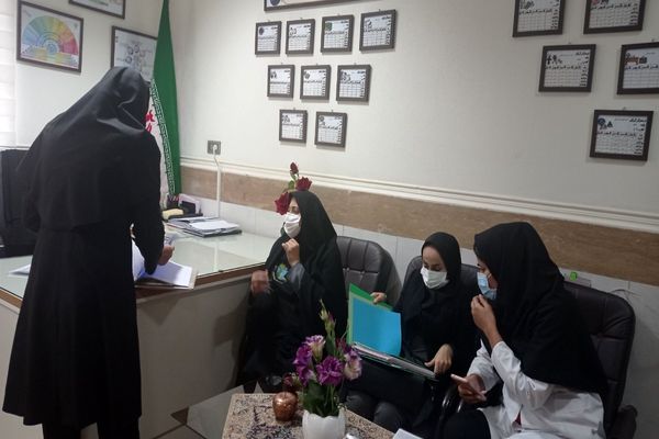 بازدید از وضعیت بهداشت و پایگاه‌های تغذیه سالم مدارس پاکدشت 