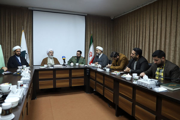 رونمایی از پوستر رویداد «یادگار ماندگار حاج شیخ» در قم