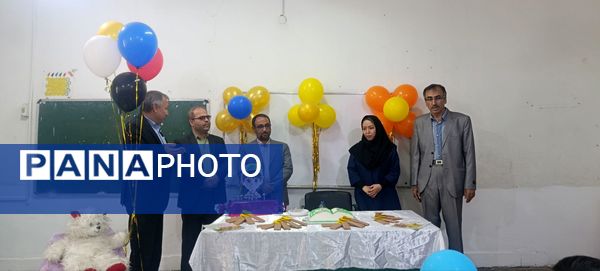 جشن شکوفه‌ها در مدارس سملقان
