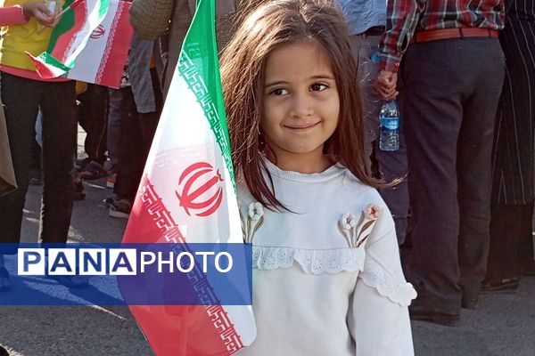  همایش بزرگ پیاده روی خانوادگی در نسیم‌شهر 