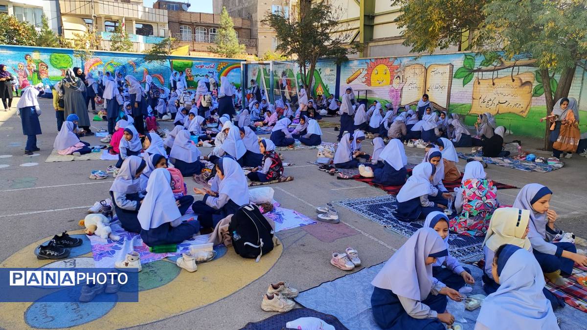 روز جهانی کودک و تخم مرغ در مدرسه شاهد خیر سجادی