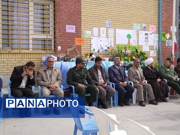 روز درختکاری و روز آموزش همگانی حفظ محیط زیست در مدرسه پویندگان فرهنگ شهرستان خلیل آباد 
