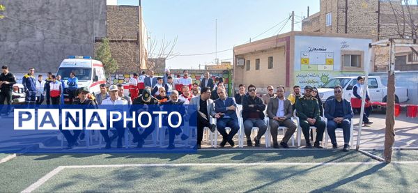 مانور سراسری زلزله در مدرسه دکتر توسلی 