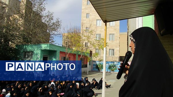  ویژه برنامه ولادت حضرت زینب(س) و روز پرستار در دبیرستان دخترانه استقلال‌ناحیه یک کرج