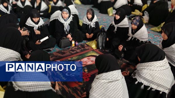 برگزاری اجتماع بزرگ حلقه صالحین در مصلی کرج 