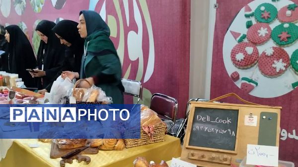 ایوان هنر، گفتگویی بدون کلام از دستان هنرمند بانوان مشهدی است