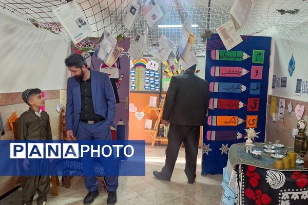 هفته کتاب و کتاب خوانی در مدارس فشافویه؛ فرصتی برای رشد فرهنگی دانش آموزان