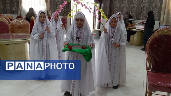 روایت پانا از گرامیداشت روز پرستار در خاتم