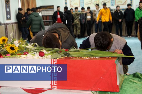 بدرقه ستاره گمنام فاطمی در مدارس ناحیه‌۴ تبریز