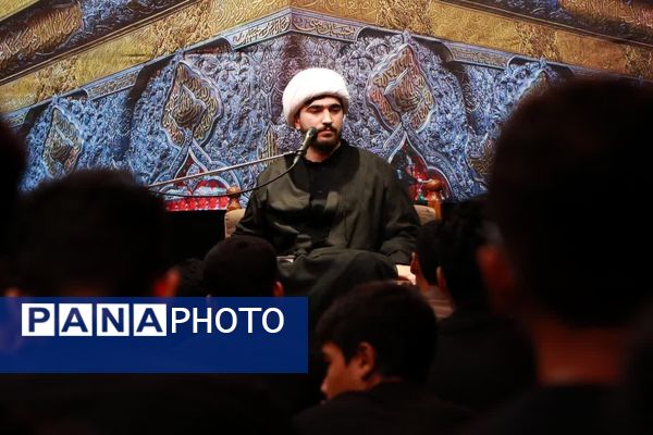 گردهمایی عاشقان اهل بیت (ع) در هیئت روضه الزهرای کاشمر