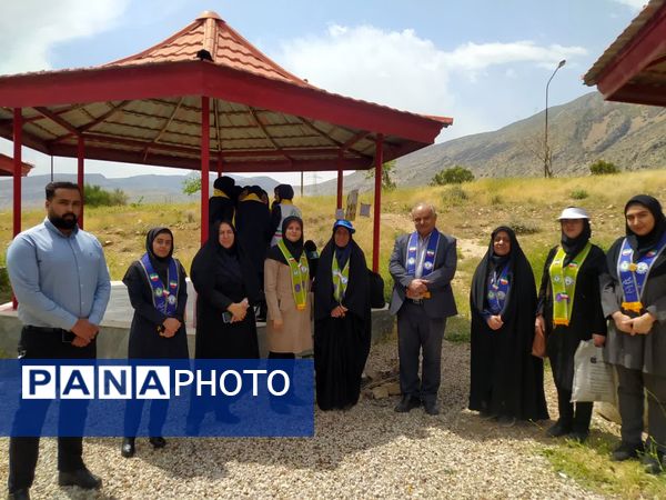 اردوی مهارتی تشکیلاتی پیشتازان دختر مقطع متوسطه اول ناحیه سه شیراز 