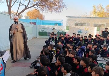 برگزاری مراسم شهادت حضرت فاطمه زهرا (س) در دبستان معلم یک آشخانه 