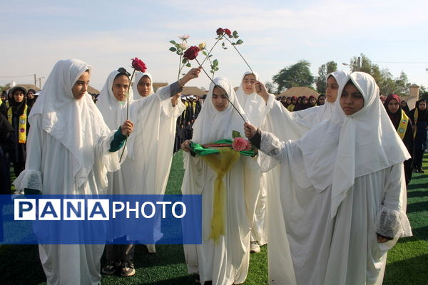 افتتاحیه اردوی تربیتی «تمشک» دختران استان بوشهر 