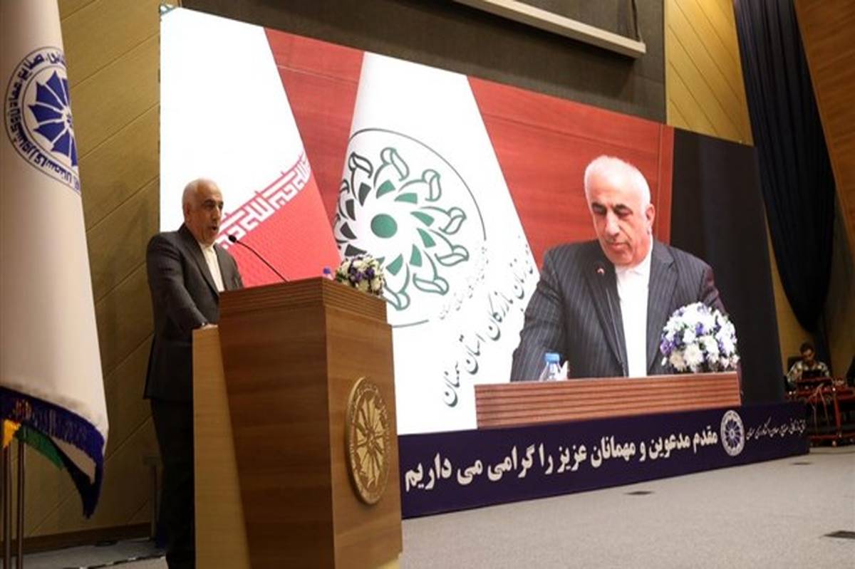 زنان در قلب راهبردها و صادرکنندگان در کانون حمایتها جای دارند
