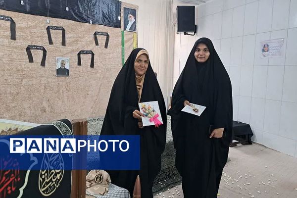 مراسم یاد بود شهدای خانم هشت سال دفاع مقدس در شهرستان رباط کریم