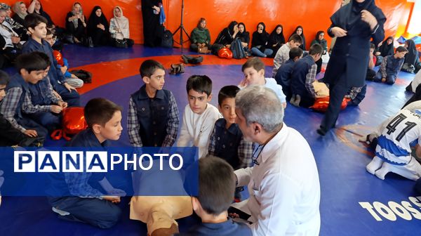 جشنواره آموزشی نبض زندگی در ناحیه ۷ آموزش و پرورش مشهد مقدس
