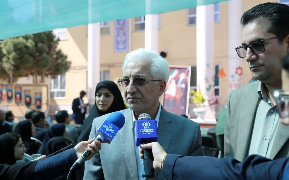 معلم باید به چیزی که ارائه می‌دهد باور درونی داشته باشد