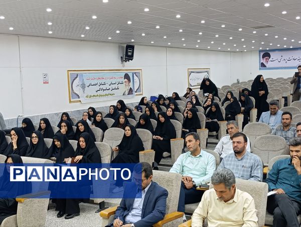 جلسه مدیران مدارس در شهرستان خلیل آباد 