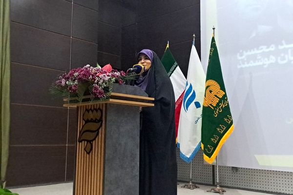 رسانه باید حقیقت را صادقانه روایت کند