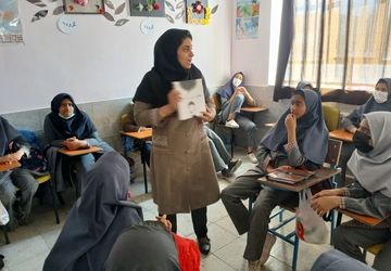 زنگ کتاب و کتابخوانی این بار در دبستان دخترانه علمدار تفت