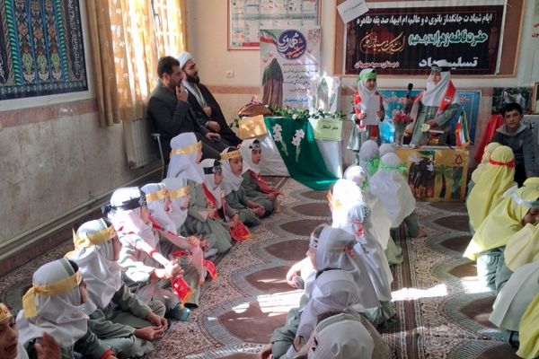 جوانه‌‌های فاطمی مهربان، شمیم ظهور را در «عطر انتظار» پراکندند