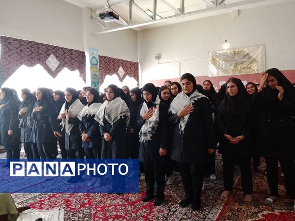 طنین قرآن و یاد شهدای مقاومت در مدارس مرند