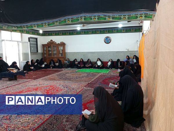 قرائت دعای ندبه در هیئت عاشقان حضرت ابوالفضل نیشابور
