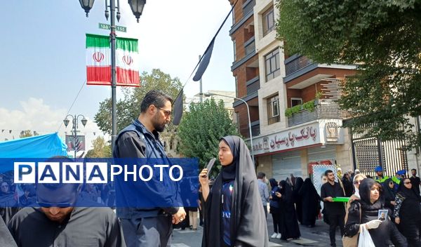 تهران در مسیر عشق