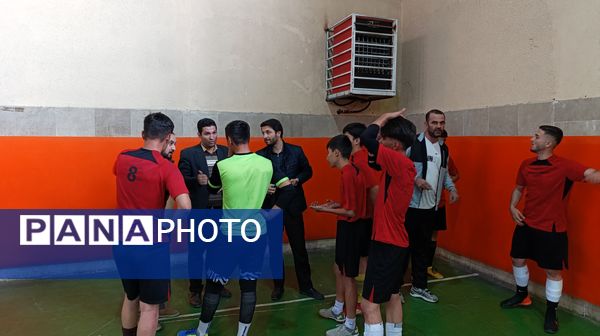 رقابت پرشور فوتسال مدارس ملکان با حضور ۸ تیم