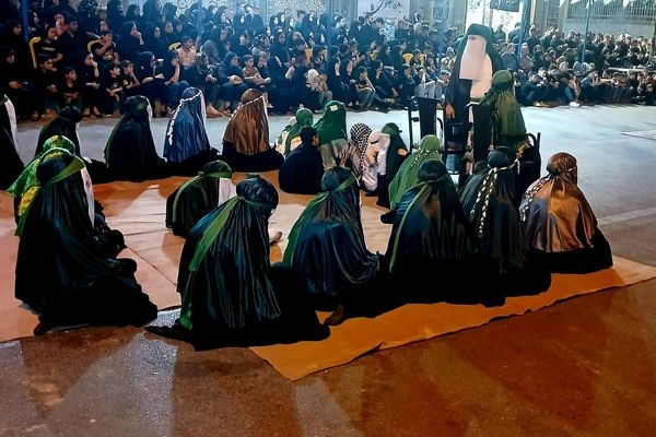 تعزیه‌خوانی در مسجد الهادی اهواز