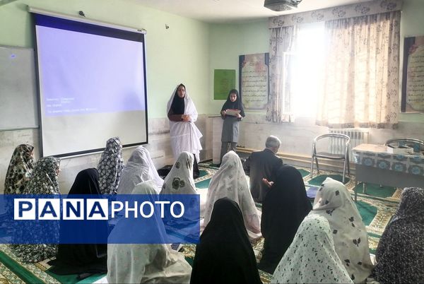 جلسه جهاد اسلامی حجاب و عفاف دختران در دبیرستان حاج مهدی روحانی شهرستان خلیل آباد 