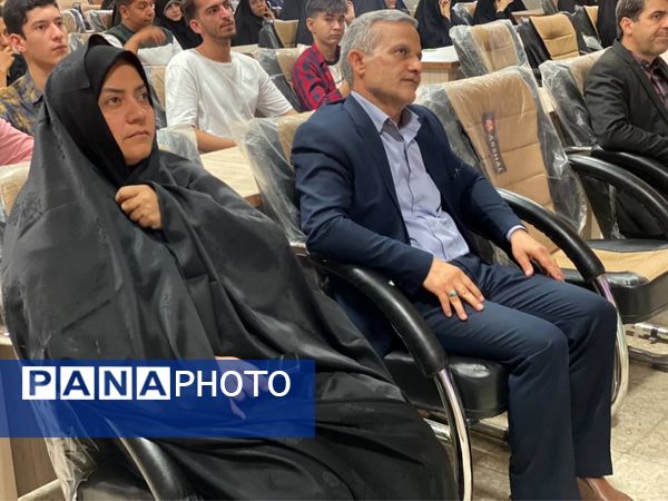 همایش بصیرتی و مشارکت افزایی در انتخابات ویژه دانش‌آموزان رای اولی شهرستان مه‌ولات