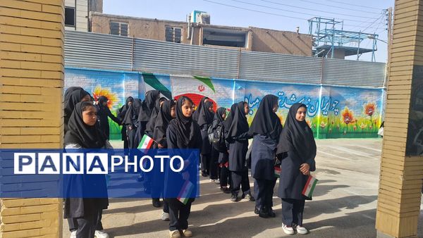 جشن جوانه ها در دبیرستان فیاض