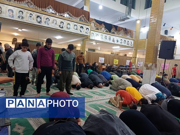 اعتکاف دانش‌آموزی پسران شهرک وحدت فردیس